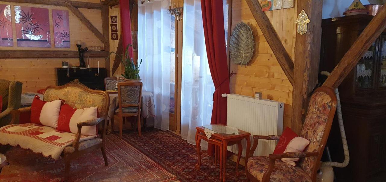 Ferme Savoyarde Renovee 2 Chambres لي كارو داراش المظهر الخارجي الصورة